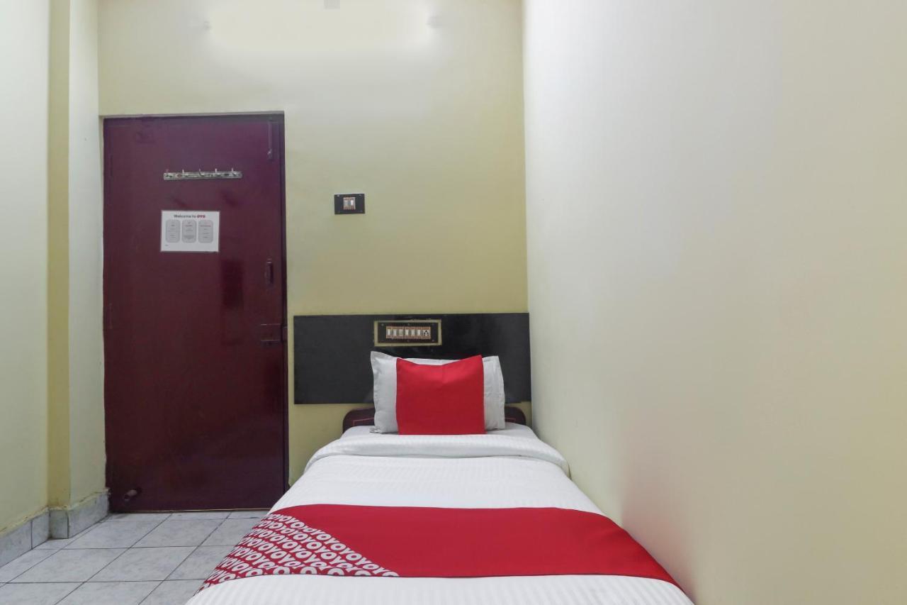 Oyo 45895 Hotel Blue Nile Madras Zewnętrze zdjęcie