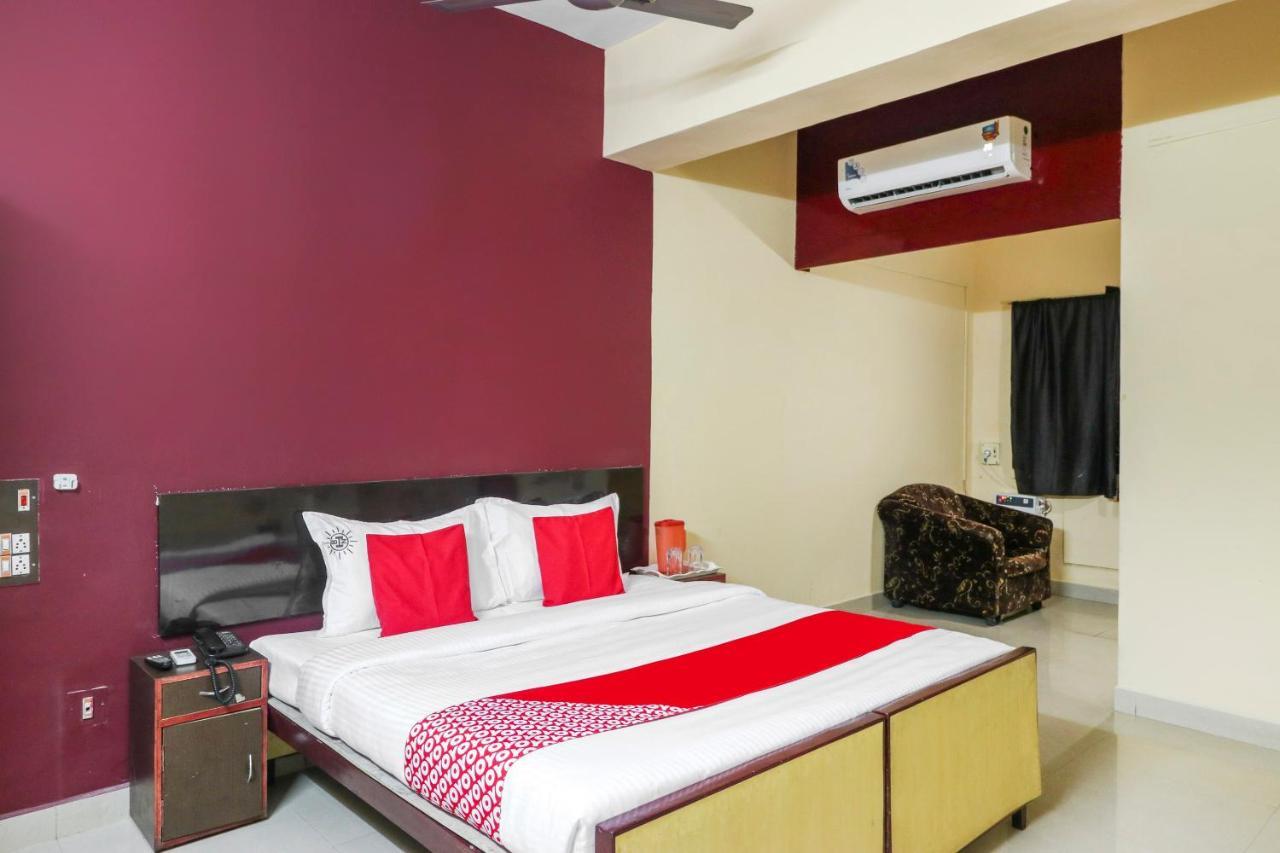 Oyo 45895 Hotel Blue Nile Madras Zewnętrze zdjęcie